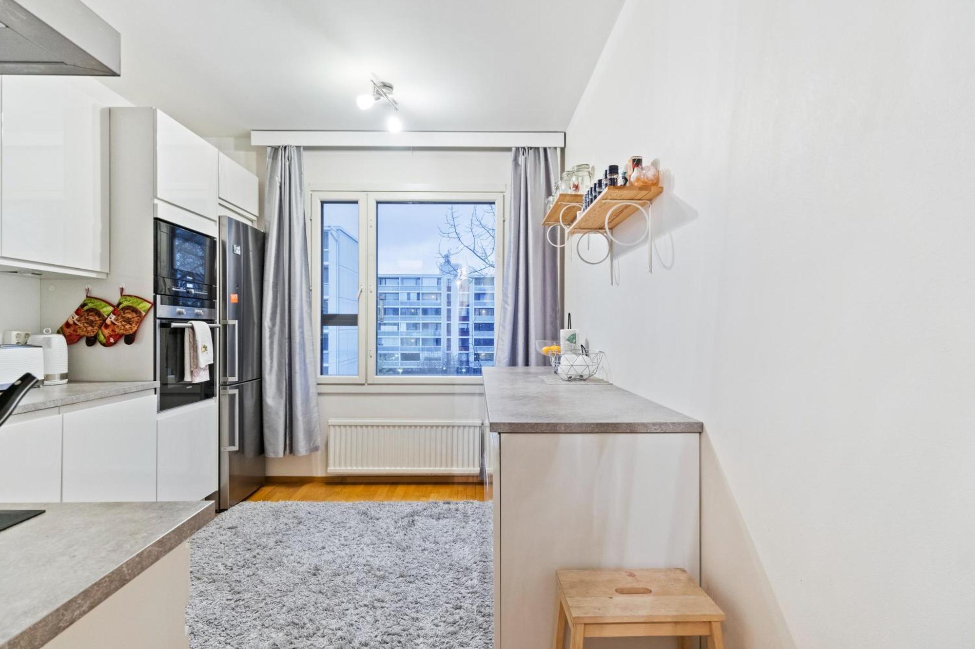 2 In Pasila Appartement *